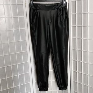 Wit‎ & Wisdom Black Faux Leather Pants Elastic Waist / Pockets Extra Small